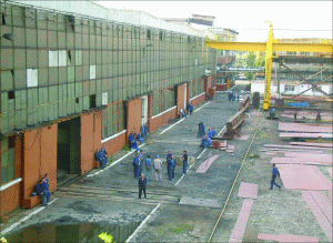 Scad afacerile din industria prelucrătoare şi energie Scad afacerile din industria prelucrătoare şi energie